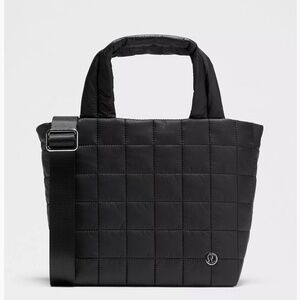 NWT Lululemon Quilted Grid Small Tote Bag 5L - Black